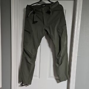 CQR Men's Quick Dry Cargo Pants in Forest Green